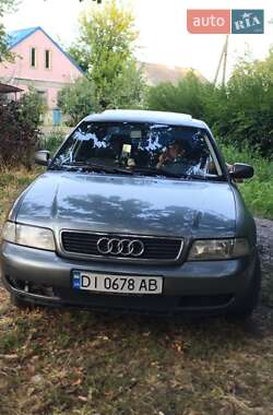 Седан Audi A4 1997 в 