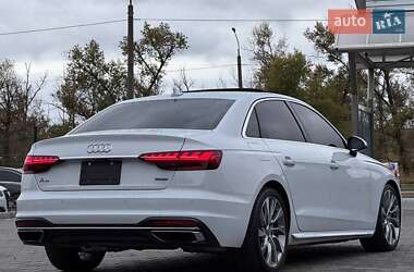 Седан Audi A4 2020 в 