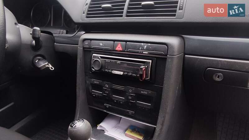 Універсал Audi A4 2002 в Чорткові