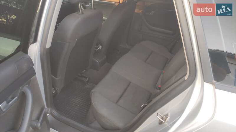 Універсал Audi A4 2002 в Чорткові