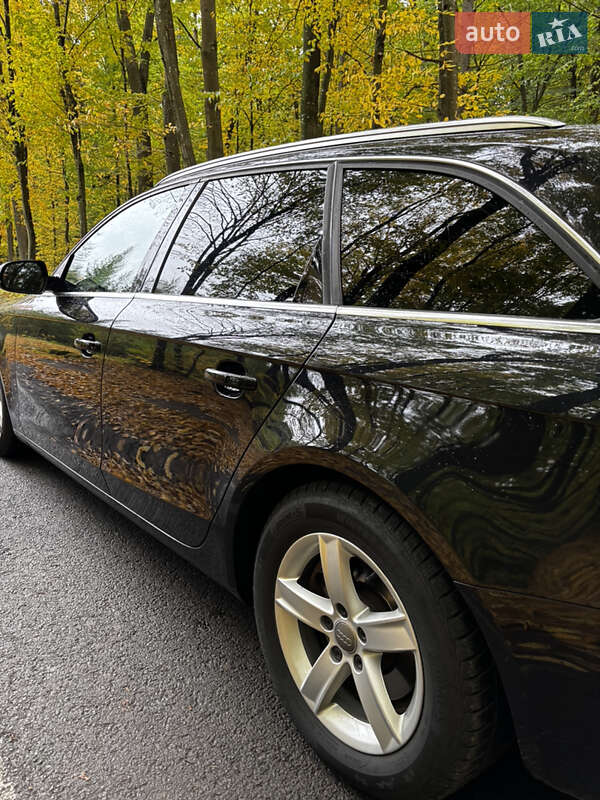 Универсал Audi A4 2012 в Луцке