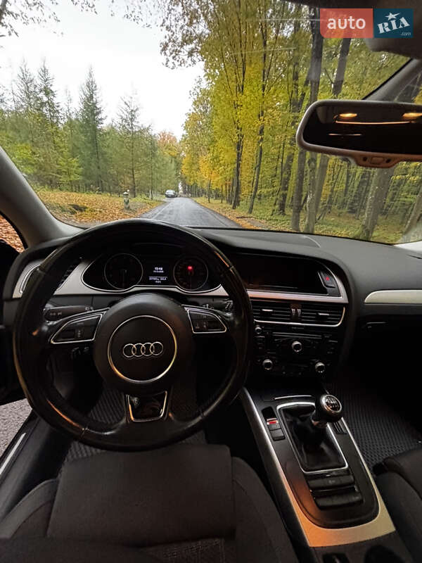 Универсал Audi A4 2012 в Луцке