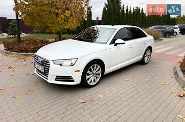 Audi A4 2017
