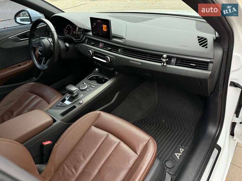 Седан Audi A4 2017 в Києві