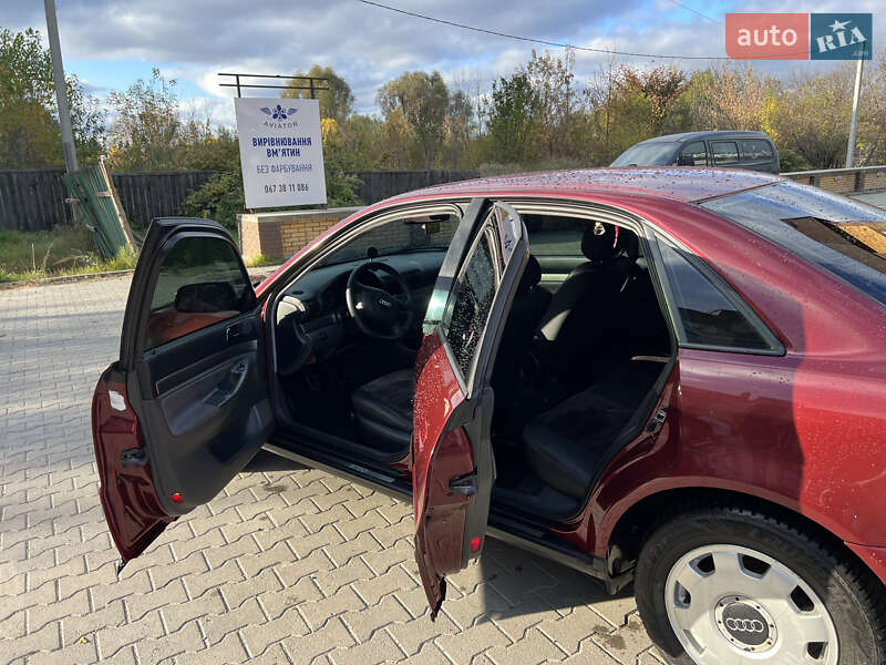 Седан Audi A4 1999 в Хмельницькому