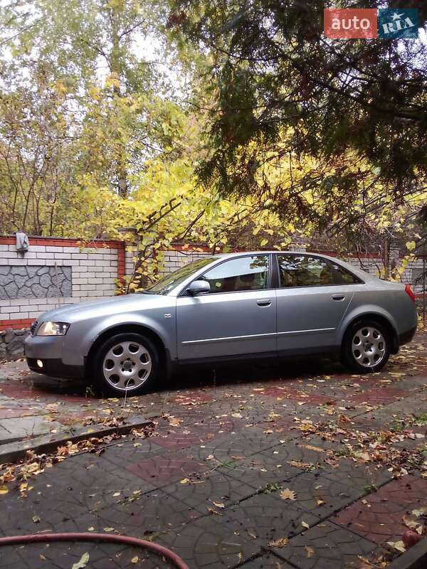 Седан Audi A4 2003 в Харькове