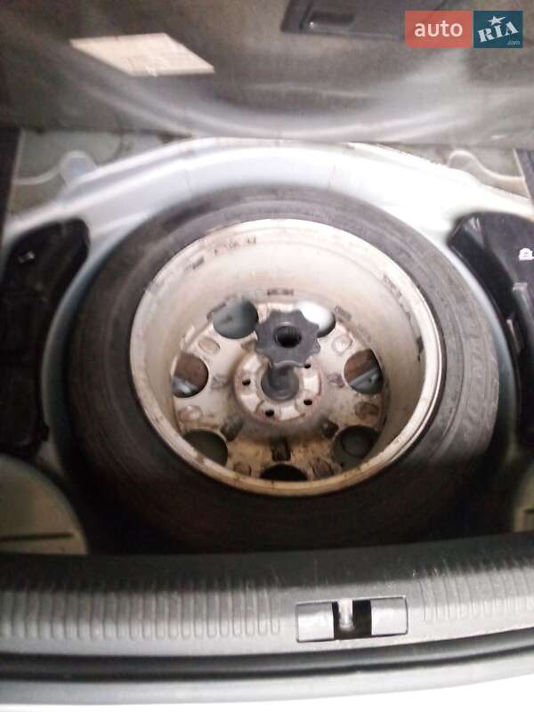 Седан Audi A4 2003 в Харькове