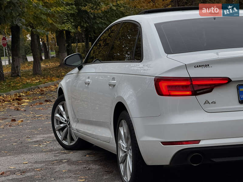 Седан Audi A4 2016 в Белой Церкви