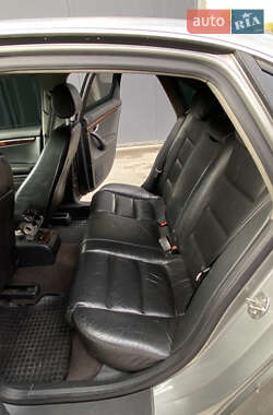 Седан Audi A4 2003 в 