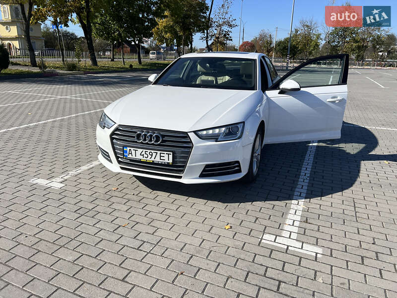 Седан Audi A4 2017 в 