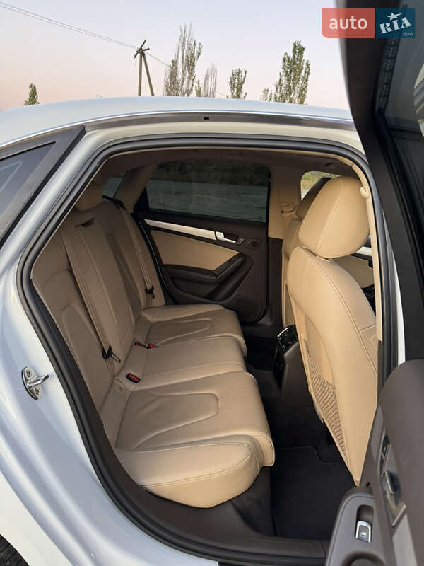 Седан Audi A4 2015 в Одессе фото 10 Седан Audi A4 2015 в Одессе