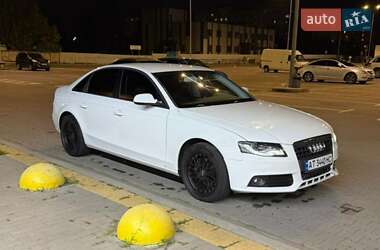 Седан Audi A4 2010 в Богородчанах
