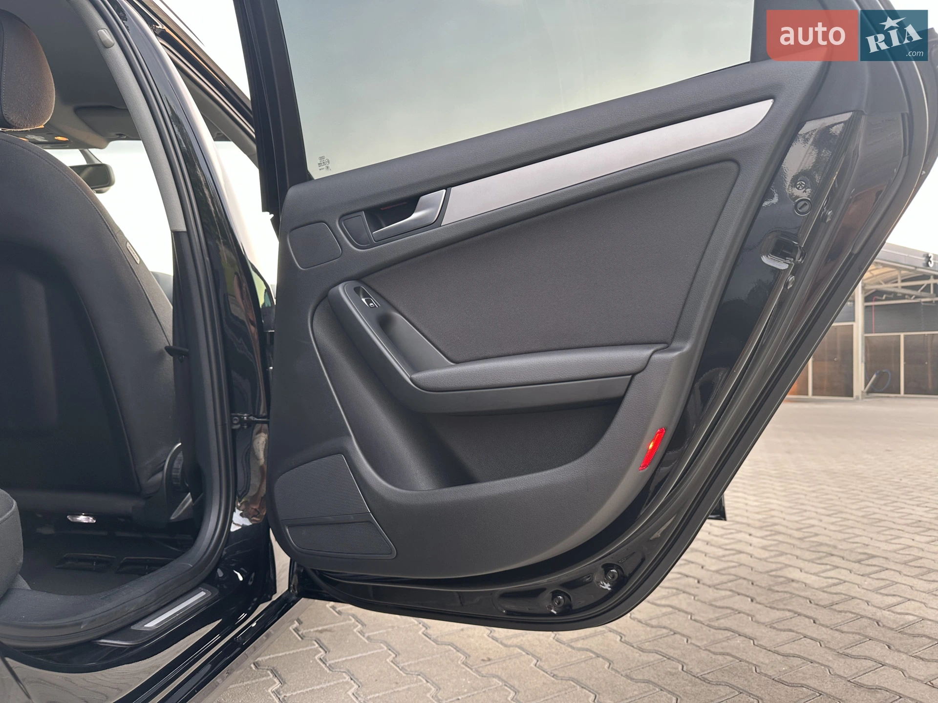 2012 Audi A4 - мініатюра 25