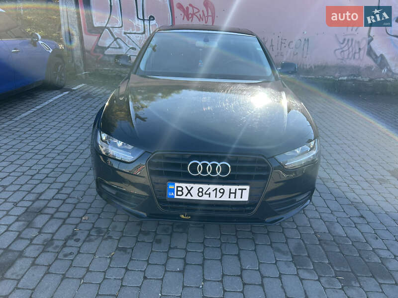 Седан Audi A4 2013 в Хмельницькому фото Седан Audi A4 2013 в Хмельницькому