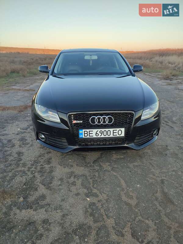Audi A4 2011