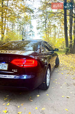 Седан Audi A4 2011 в  фото 8 Седан Audi A4 2011 в