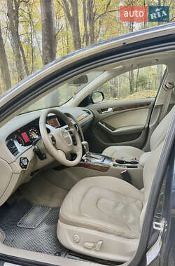 Седан Audi A4 2011 в  фото 17 Седан Audi A4 2011 в