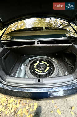 Седан Audi A4 2011 в  фото 21 Седан Audi A4 2011 в