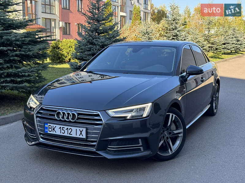 Audi A4 2018 Audi A4 2018