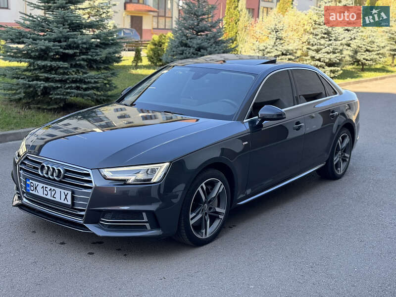 Седан Audi A4 2018 в Ровно