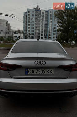 Седан Audi A4 2017 в 