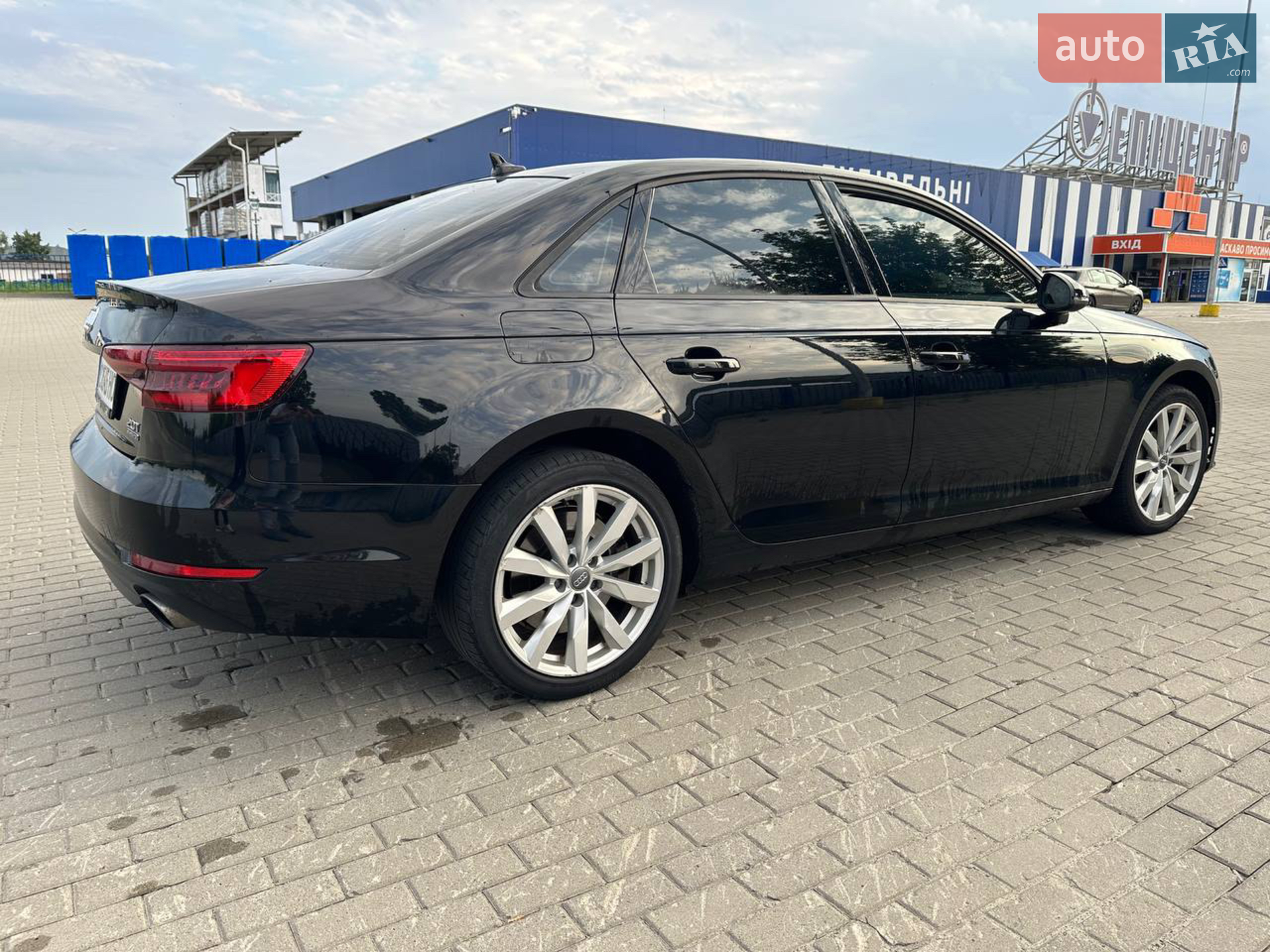 2016 Audi A4 - мініатюра 9