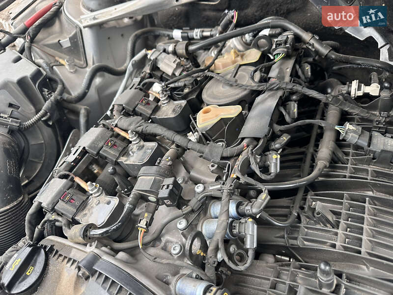 Седан Audi A4 2018 в Киеве