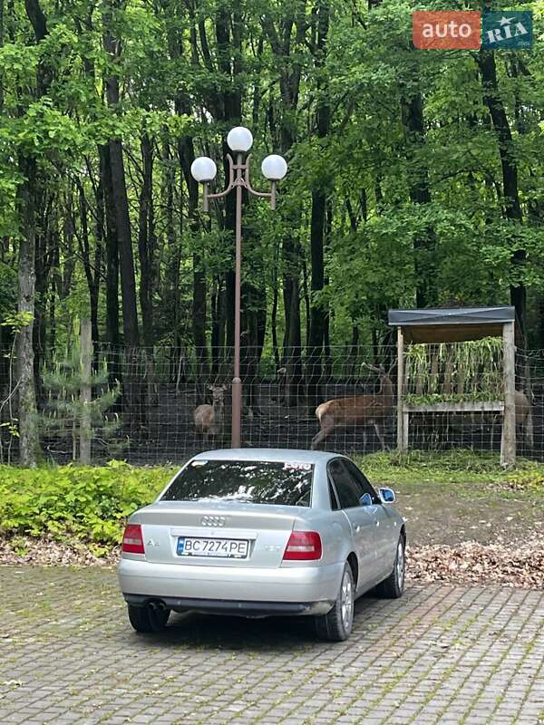 Седан Audi A4 2000 в Золочеві фото 8 Седан Audi A4 2000 в Золочеві