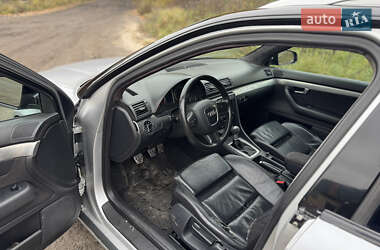 Универсал Audi A4 2004 в 