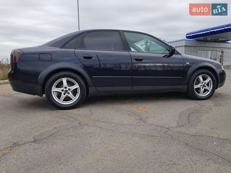 Седан Audi A4 2001 в Мене фото 7 Седан Audi A4 2001 в Мене
