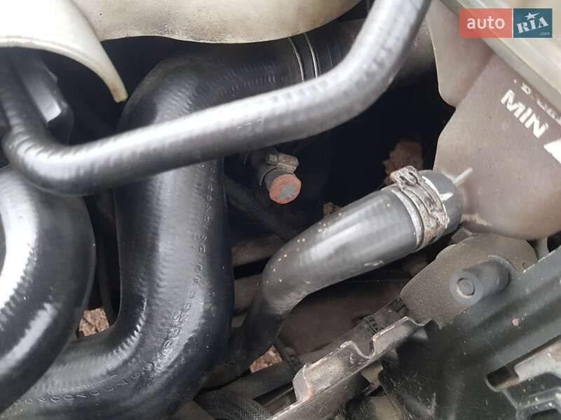 Седан Audi A4 2001 в Мене фото 44 Седан Audi A4 2001 в Мене