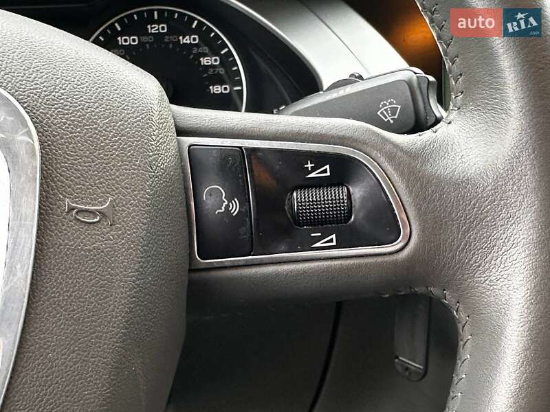 Седан Audi A4 2011 в Львові фото 24 Седан Audi A4 2011 в Львові