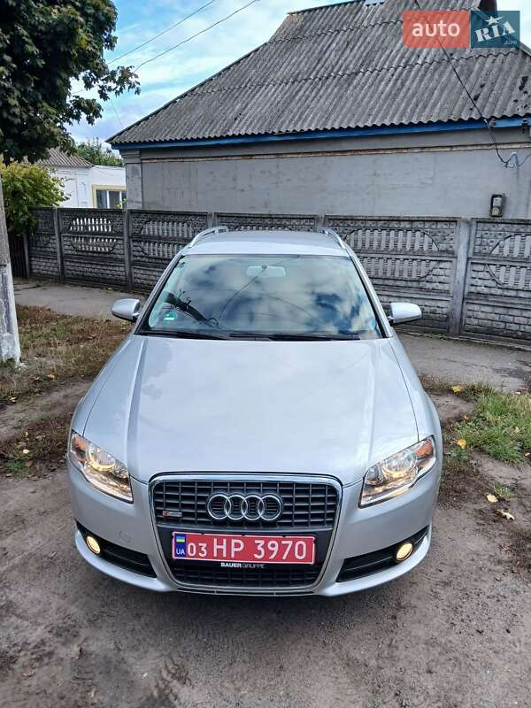 Универсал Audi A4 2006 в Хороле