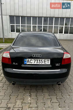 Седан Audi A4 2003 в  фото 9 Седан Audi A4 2003 в