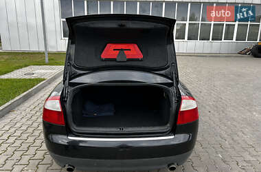Седан Audi A4 2003 в  фото 15 Седан Audi A4 2003 в