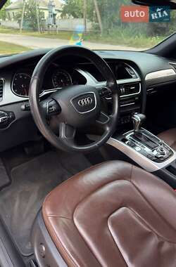Седан Audi A4 2013 в 