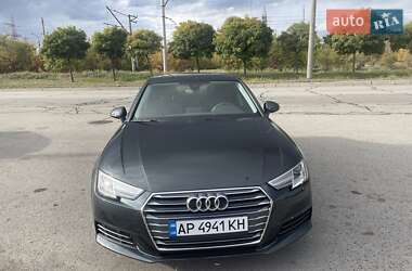 Седан Audi A4 2018 в 