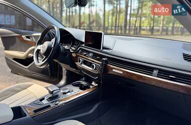 Седан Audi A4 2016 в 