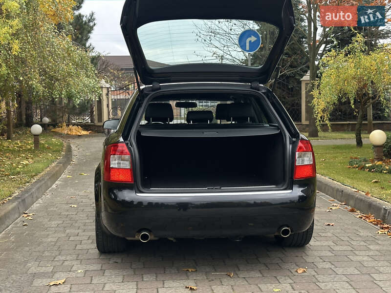Универсал Audi A4 2004 в Сарнах