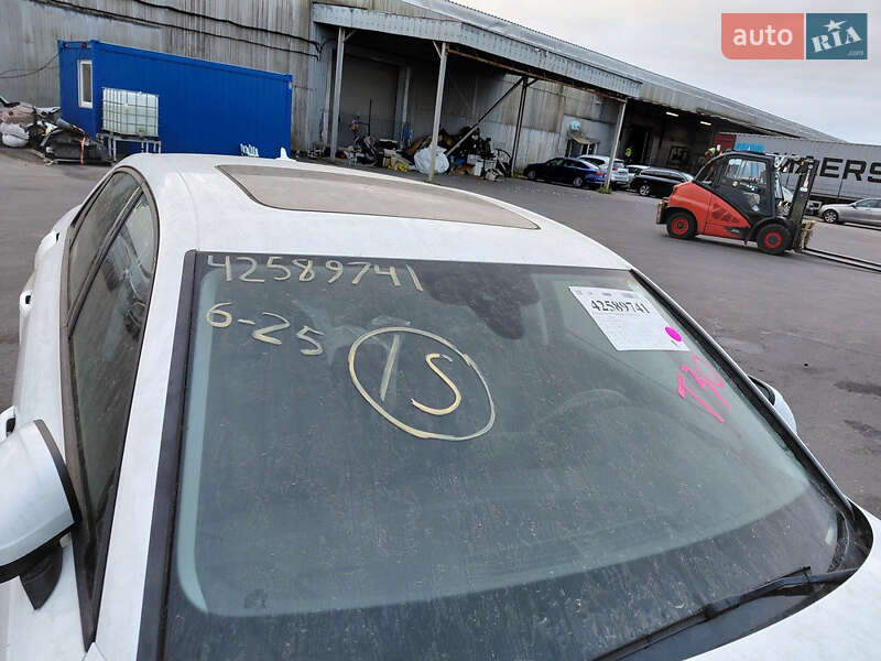 Седан Audi A4 2017 в Киеве