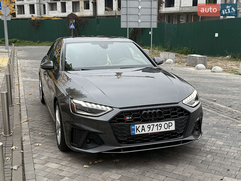 Audi A4 2020 Audi A4 2020