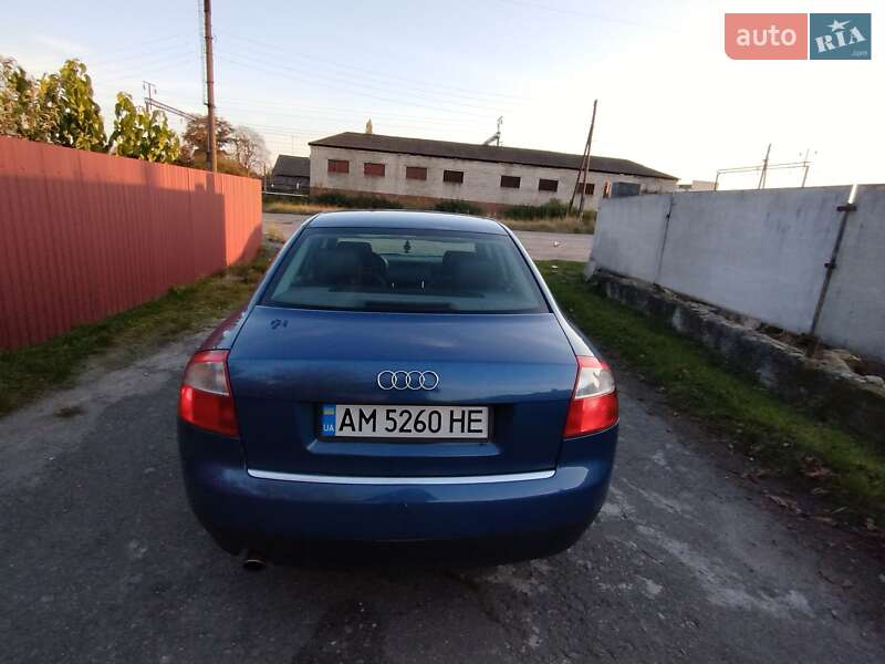 Седан Audi A4 2001 в Мирополі