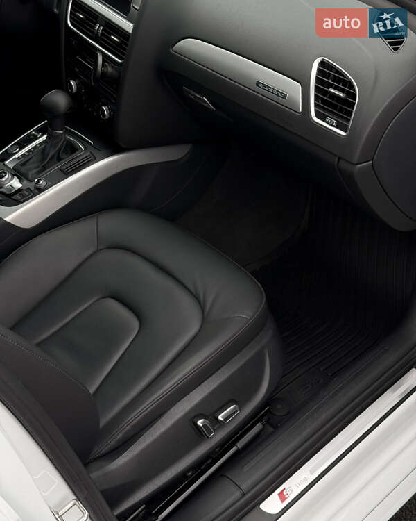 Седан Audi A4 2015 в Львові фото 16 Седан Audi A4 2015 в Львові