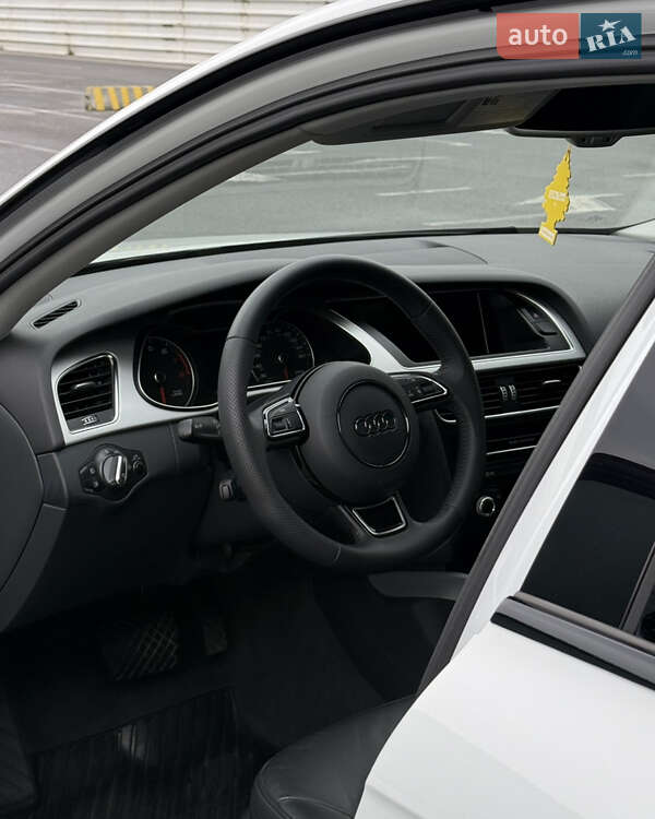 Седан Audi A4 2015 в Львові фото 66 Седан Audi A4 2015 в Львові