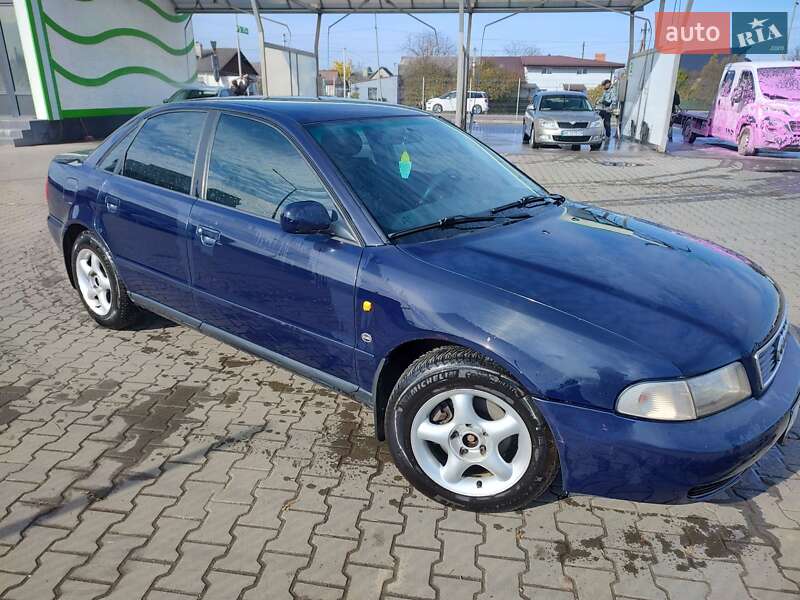Седан Audi A4 1997 в Нововолинську фото 7 Седан Audi A4 1997 в Нововолинську