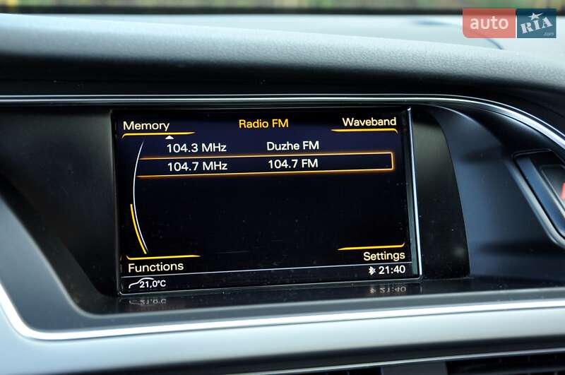 Седан Audi A4 2014 в Львові