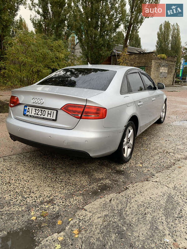 Седан Audi A4 2008 в Обухові