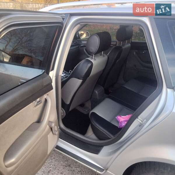 Универсал Audi A4 2005 в Владимире