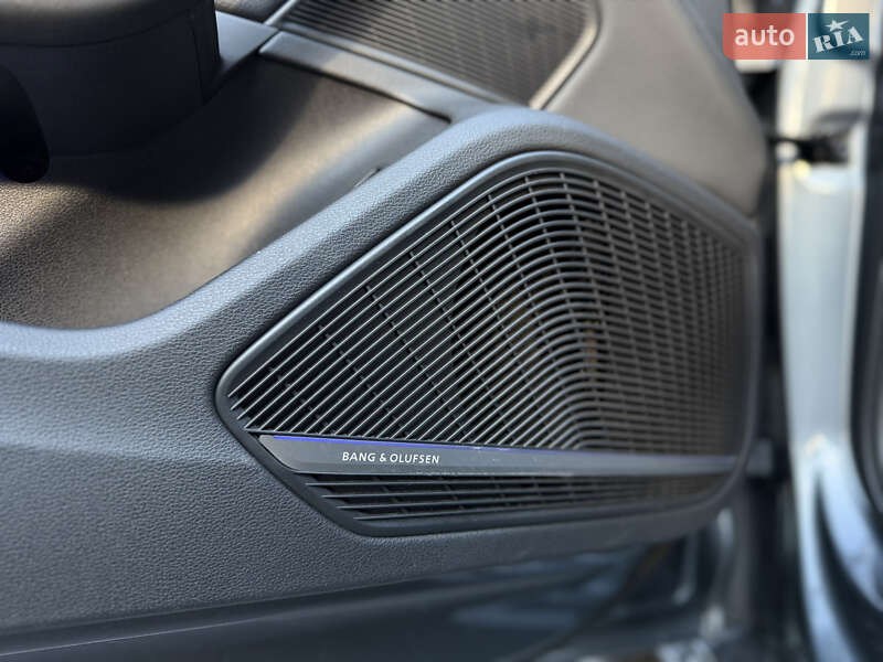 Седан Audi A4 2017 в Львові фото 30 Седан Audi A4 2017 в Львові
