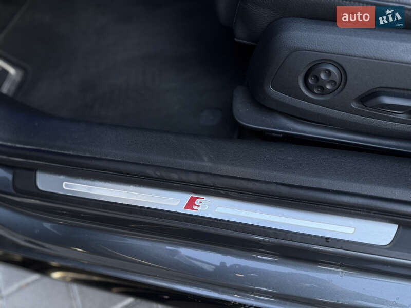 Седан Audi A4 2017 в Львові фото 32 Седан Audi A4 2017 в Львові